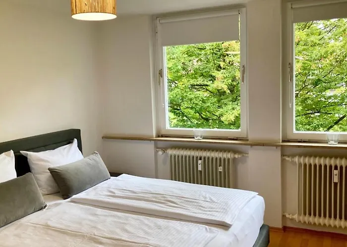 Kaltenbrunn Serviced Mit Seeblick Am Tegernsee Business & Long Only グミュント・アム・テーガンゼー